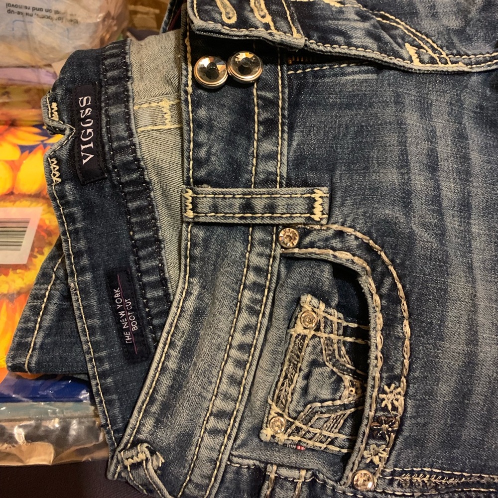 Jeans - Picture 4 of 4